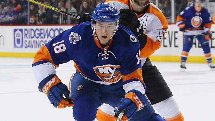 Islanders agree to terms with Ryan Strome on two-year deal