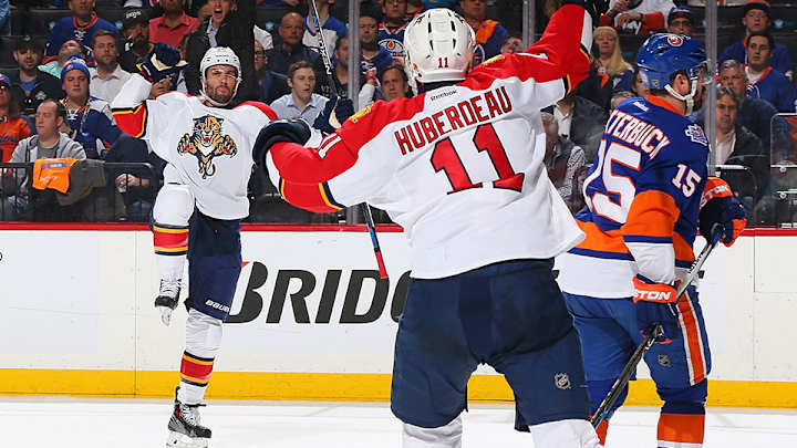 Panthers edge Islanders in Game 4 to tie series Panthers edge Islanders in Game 4 to tie series