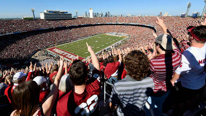 Viewfinder: Texas-Oklahoma Red River Rivalry