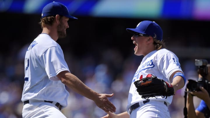 Kershaw: 3-hitter, 14 Ks, RBI single, Dodgers top Pads 1-0 Kershaw: 3-hitter, 14 Ks, RBI single, Dodgers top Pads 1-0