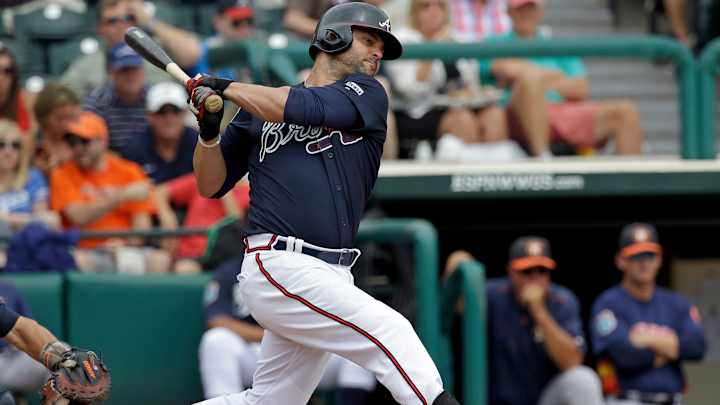 Braves release OF Nick Swisher