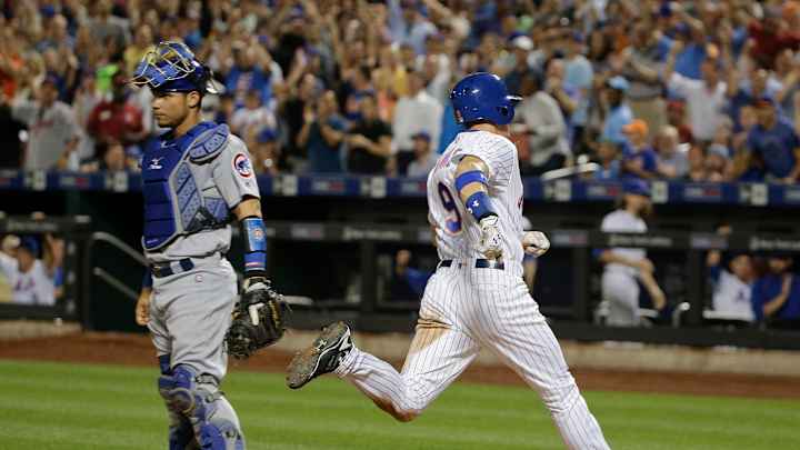 Mets rally, hold off Cubs 4-3 to stop skid in NLCS rematch
