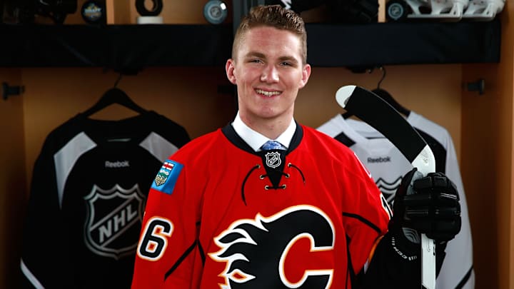 NHL prospect wears ‘RIP Harambe’ shirt instead of jersey at trophy parade NHL prospect wears ‘RIP Harambe’ shirt instead of jersey at trophy parade