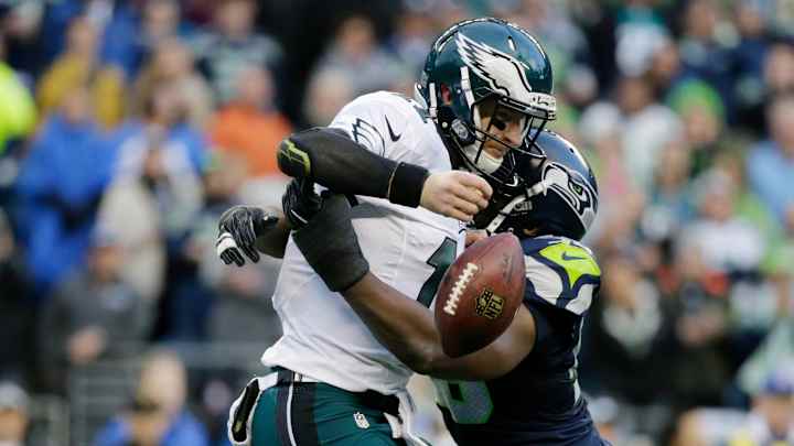 Wentz, Eagles get wakeup in 26-15 loss to Seahawks