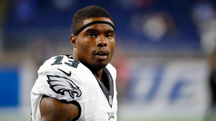 Lawyer: Eagles player licensed to carry gun in Texas