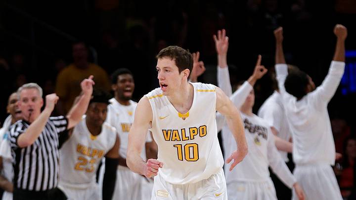 Skara sends Valpo to NIT title game with 72-70 win over BYU
