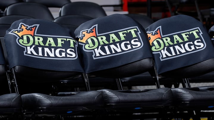 New York passes bill to make daily fantasy sports legal again New York passes bill to make daily fantasy sports legal again