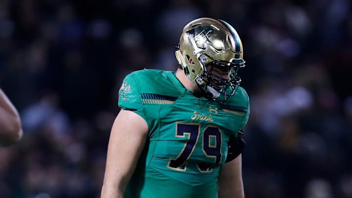 Notre Dame lineman Elmer leaving school to pursue career