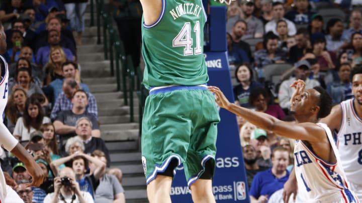 Mavericks cruise to 129-103 win over 76ers Mavericks cruise to 129-103 win over 76ers