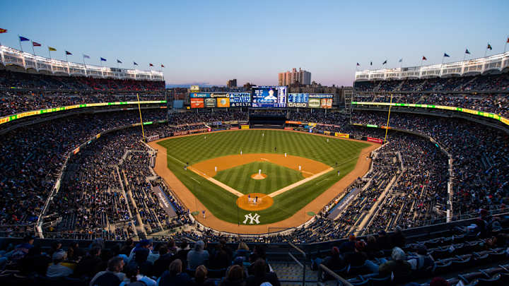 Yankees, Cubs have most expensive season tickets in MLB