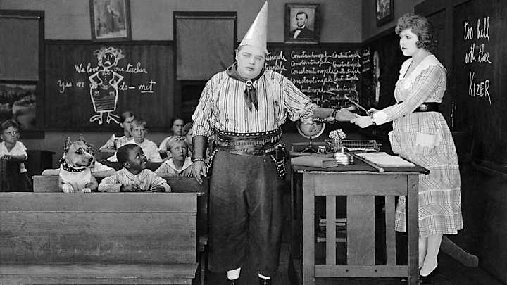 NASCAR punishes Kasey Kahne for post-race inspection failure