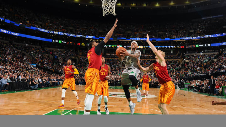 Thomas, Celtics snap 4-game skid with 103-94 win over Pacers