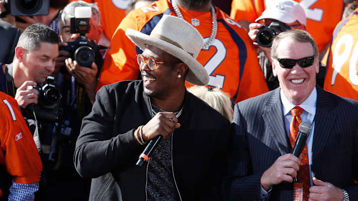 Miller makes it clear he'll sit out 2016 if no deal is done