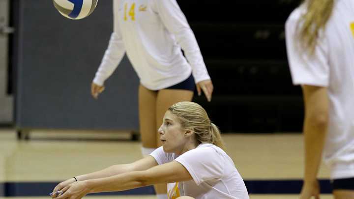Cal's Rennie back on volleyball court after liver transplant Cal's Rennie back on volleyball court after liver transplant