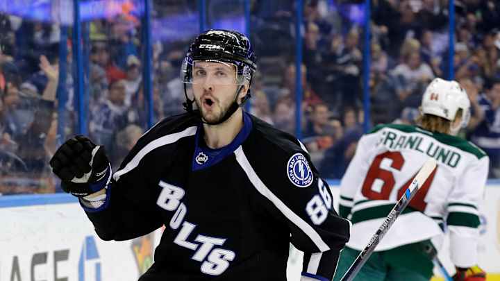 Callahan scores in SO, Lightning beat Wild 3-2
