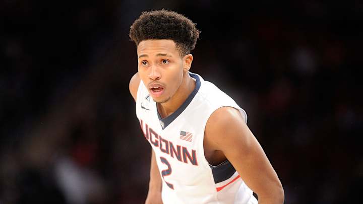 Watch: UConn forces fourth OT with insane buzzer beater