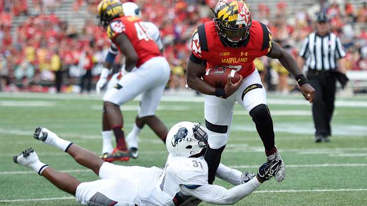 Minnesota, Maryland have QB problems entering Saturday clash