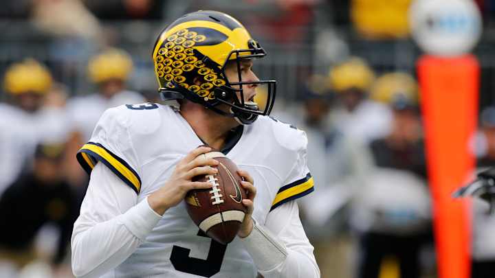 No. 2 Ohio State beats No. 3 Michigan in 2OT, 30-27