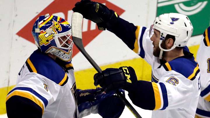 Tarasenko, St. Louis beat Chicago 4-3 in Game 4 Tarasenko, St. Louis beat Chicago 4-3 in Game 4