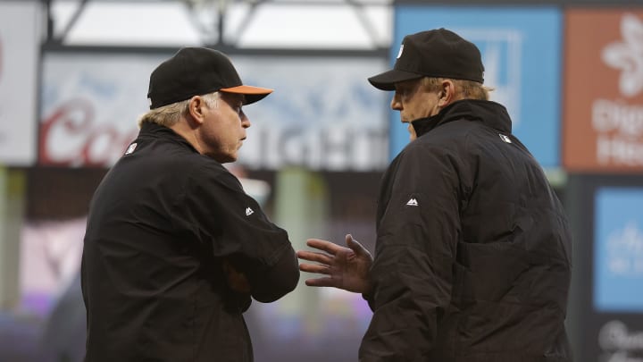 Bumgarner, Span lead Giants to 6-2 victory over Baltimore