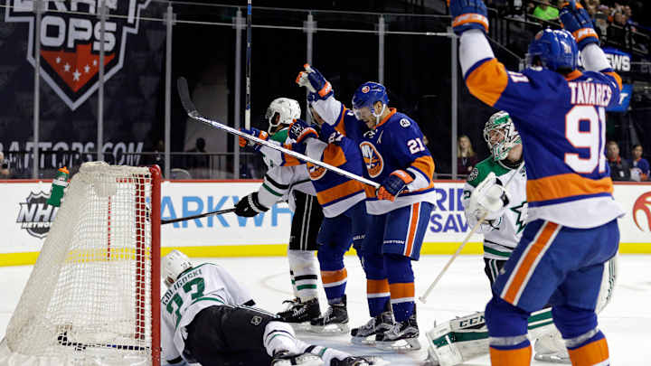 Okposo, Clutterbuck lead Islanders past Stars, 6-5