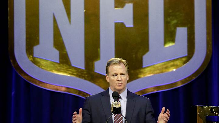 Hola: Texans-Raiders in Mexico City on Nov. 21