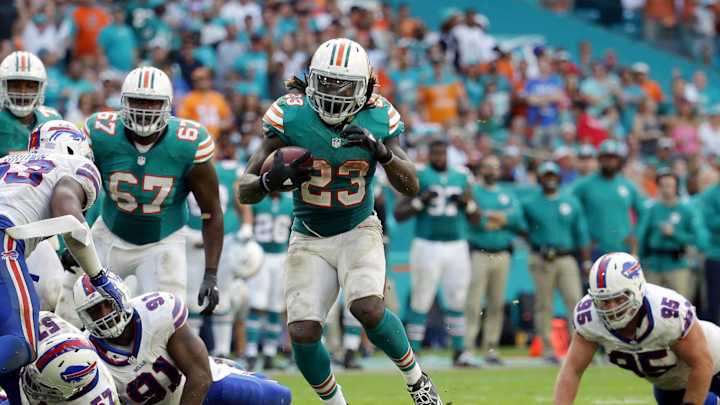 Great Briton Jay Ajayi raises Dolphins' playoff hopes