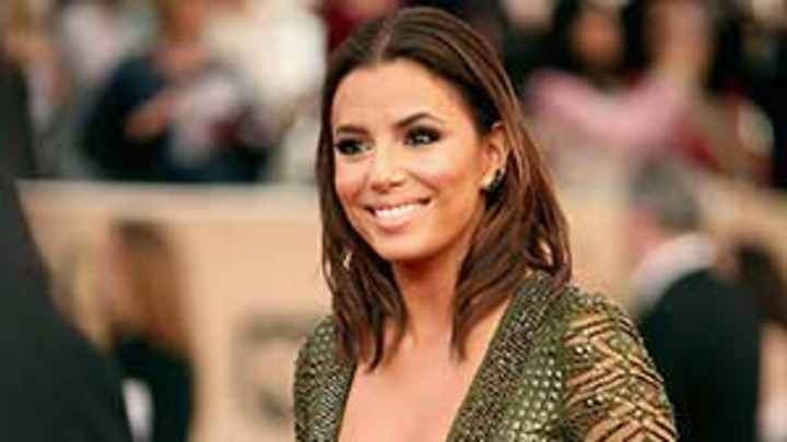 Monday's P.M. Hot Clicks: Eva Longoria; Bret Hart's Diagnosis Monday's P.M. Hot Clicks: Eva Longoria; Bret Hart's Diagnosis