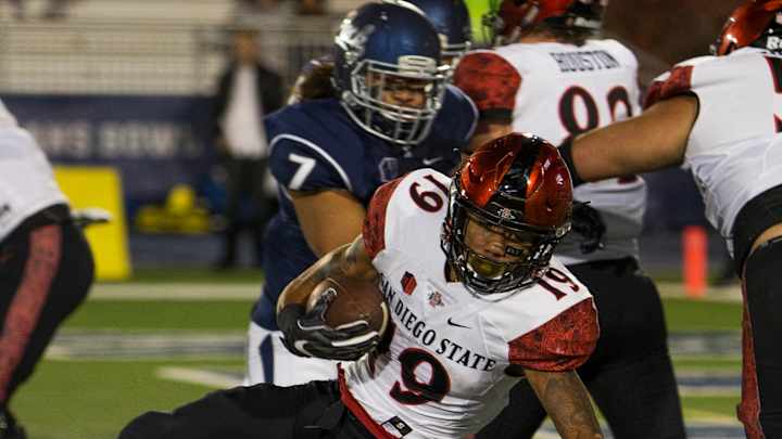 No. 24 Aztecs face Wyoming team pushing for title shot