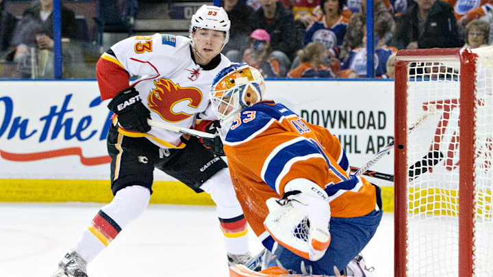 Oilers sign goaltender Cam Talbot to 3-year extension Oilers sign goaltender Cam Talbot to 3-year extension