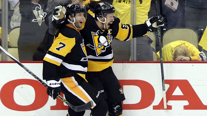 Watch: Crosby scores in OT to lift Penguins over Lightning in Game 2 Watch: Crosby scores in OT to lift Penguins over Lightning in Game 2