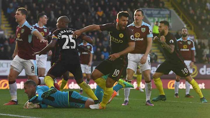 Sergio Argüero scores twice, Man City gets comeback win vs. Burnley