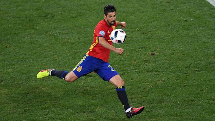 Manchester City signs Spain forward Nolito from Celta Vigo