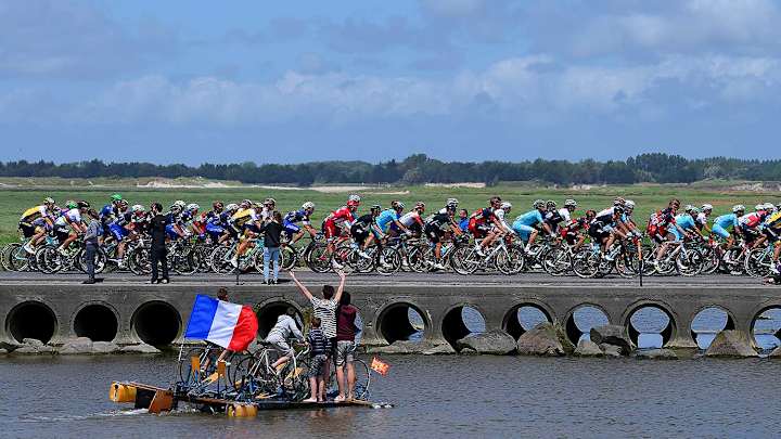 Viewfinder: The Best Pictures from the 2016 Tour de France