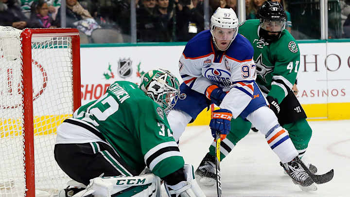 Watch: Connor McDavid nets first NHL hat trick in Oilers’ win