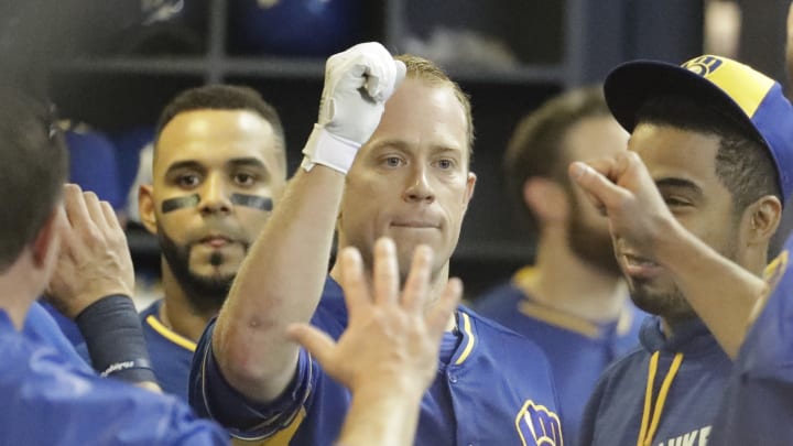 Brewers win 9-5 to hand Reds their 11th straight loss