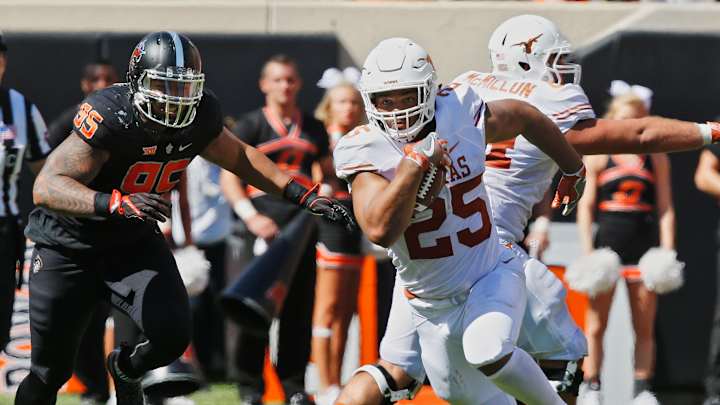 Texas RB Chris Warren III out indefinitely; Foreman to play Texas RB Chris Warren III out indefinitely; Foreman to play