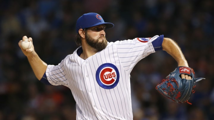 Cubs starter Jason Hammel leaves with cramping in hand