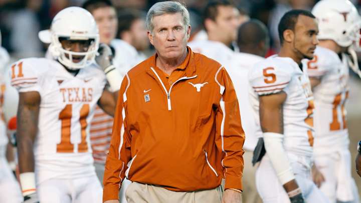 Uber driver disses Mack Brown with the former Texas coach in the car Uber driver disses Mack Brown with the former Texas coach in the car