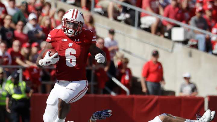 RB Corey Clement practicing patience at No. 8 Wisconsin RB Corey Clement practicing patience at No. 8 Wisconsin