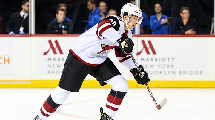 Coyotes assign 2015 first-round pick Dylan Strome to Erie