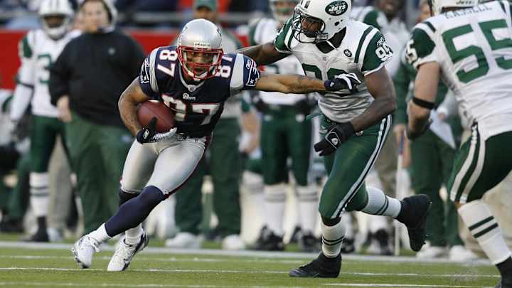 Ex-Patriots WR Reche Caldwell discusses criminal past Ex-Patriots WR Reche Caldwell discusses criminal past