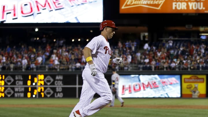 Matt Kemp, Freddie Freeman lead Braves past Phillies 8-4