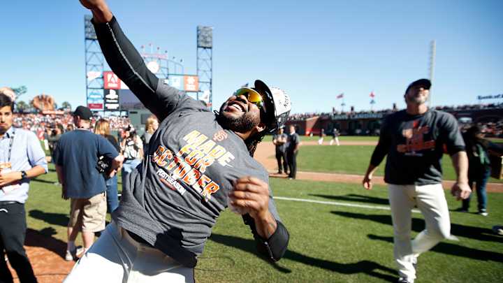 On season's final day, Giants find way back into playoffs