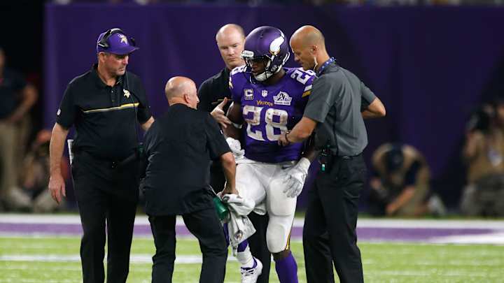 Vikings left tackle Kalil has surgery for torn labrum in hip