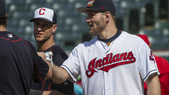 UFC champ Miocic hits home run in BP with Indians