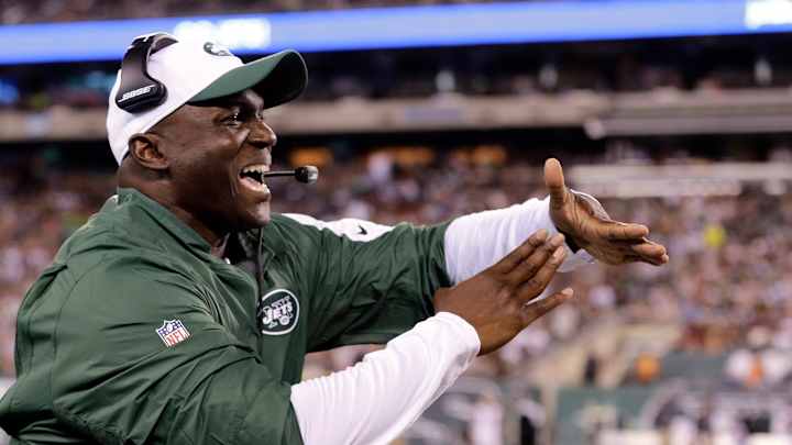 NFL DRAFT: Jets prepare while fates of Fitz, Mo uncertain NFL DRAFT: Jets prepare while fates of Fitz, Mo uncertain