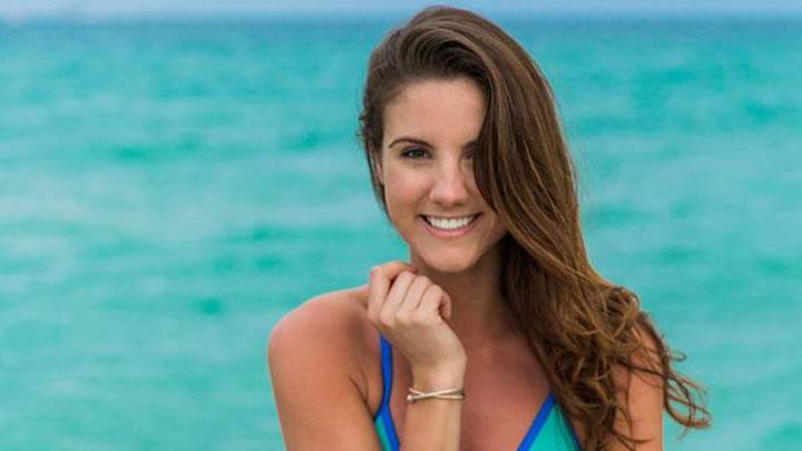 Friday's A.M. Hot Clicks: Molly Curley; Bong Hits Steal Show at NFL Draft Friday's A.M. Hot Clicks: Molly Curley; Bong Hits Steal Show at NFL Draft