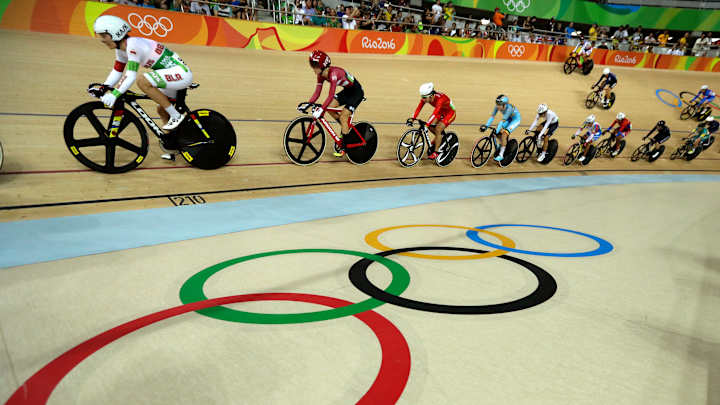 Viviani wins gold for Italy, Cavendish adds to British haul