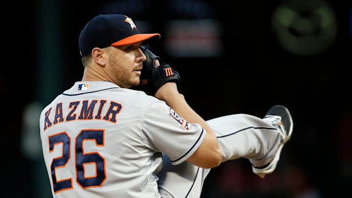 Kazmir's $48M Dodgers' deal includes payments through 2021